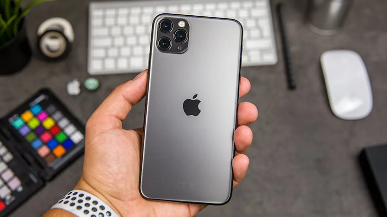 Harga iPhone 11 Pro Max Malaysia Terkini